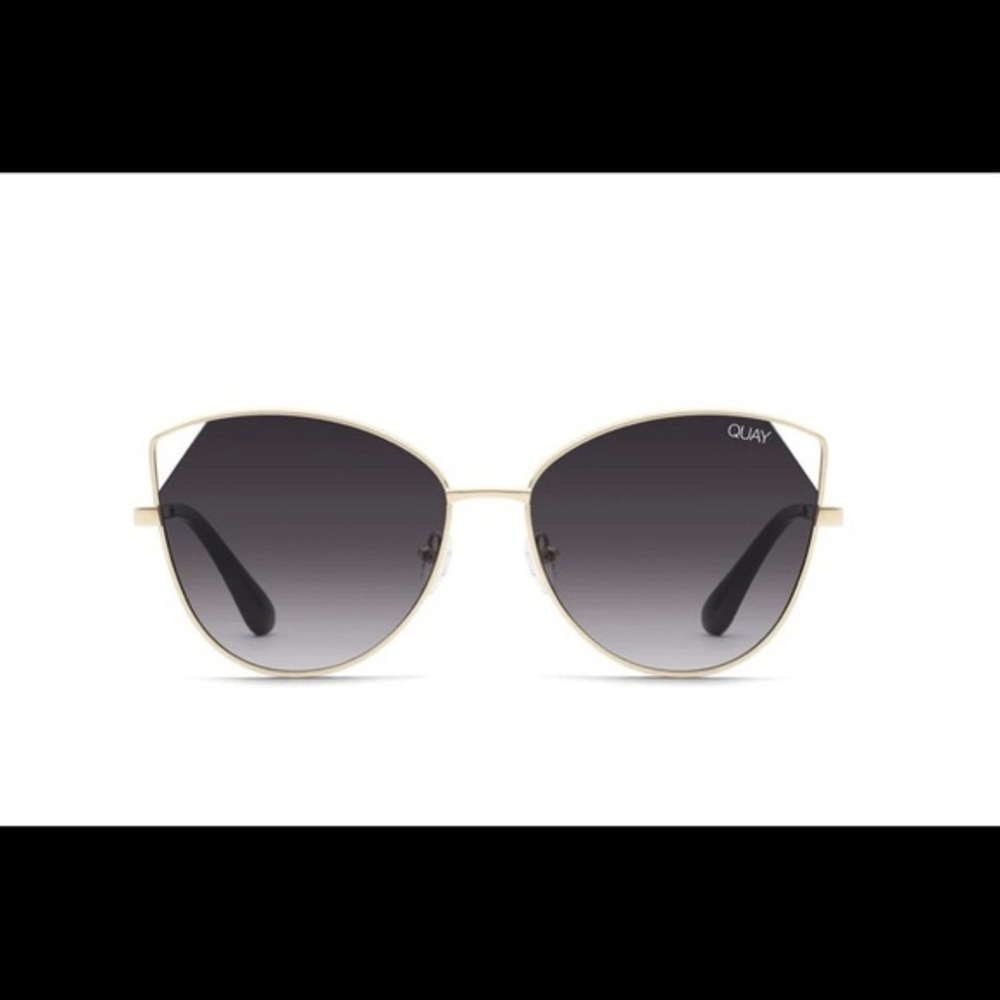 ✨ QUAY Australia Get Down Sunglasses – Gold Frame ✨